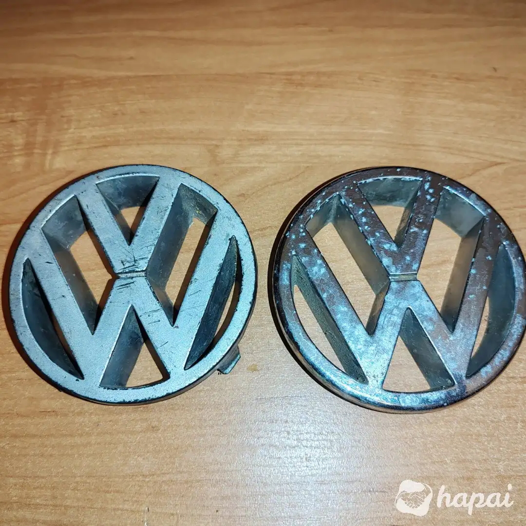Продам значки volkswagen