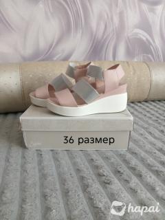 Босоножки