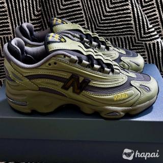 Оригинальные кроссовки New balance 1000