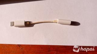 Адаптер Apple Lightning - Jack 3.5 мм