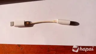 Адаптер Apple Lightning - Jack 3.5 мм