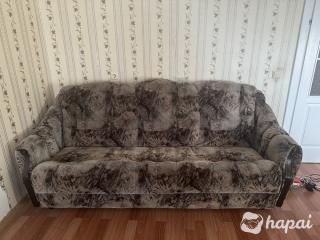 Диван