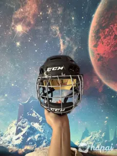 Новый хоккейный шлем