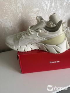 Reebok женские Кросовки