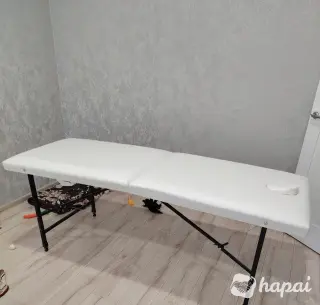 Кушетка для массажа и косметических процедур