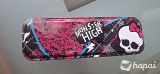 Пенал школьный Monster High