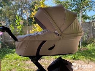 премиум-коляска 3 в 1 Stokke Xplory V6