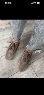 Новые кроссовки кожа 39-39,5