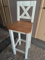 Стул из массива